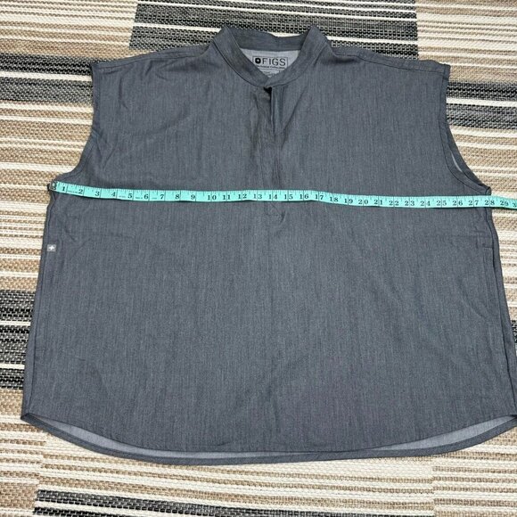 FIGS Women's Rafaela Scrub Top Sleeveless Relaxed Fit Pullover Gray Size 2XL - Picture 11 of 12